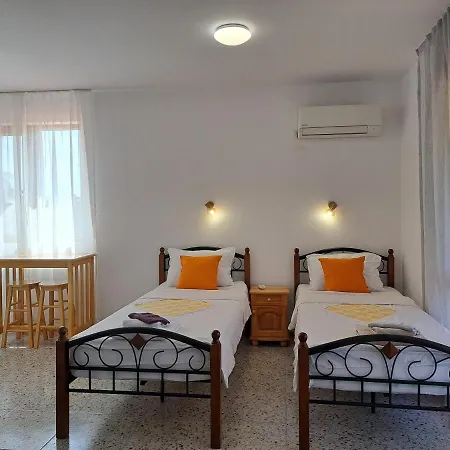 царево-студия нестинарка Apartmán *